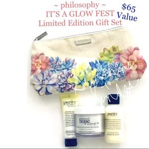 PHILOSOPHY RENEWED HOPE in a JAR Moisturizer SPF30 w/ Cleanser Mask & Floral Bag
